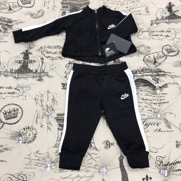 Infant Girl's Nike Icon Jacket & Track Pants Set - Picture 2 of 8